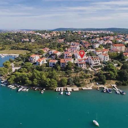 Apartamento Kastanjez Iv Cr Pula